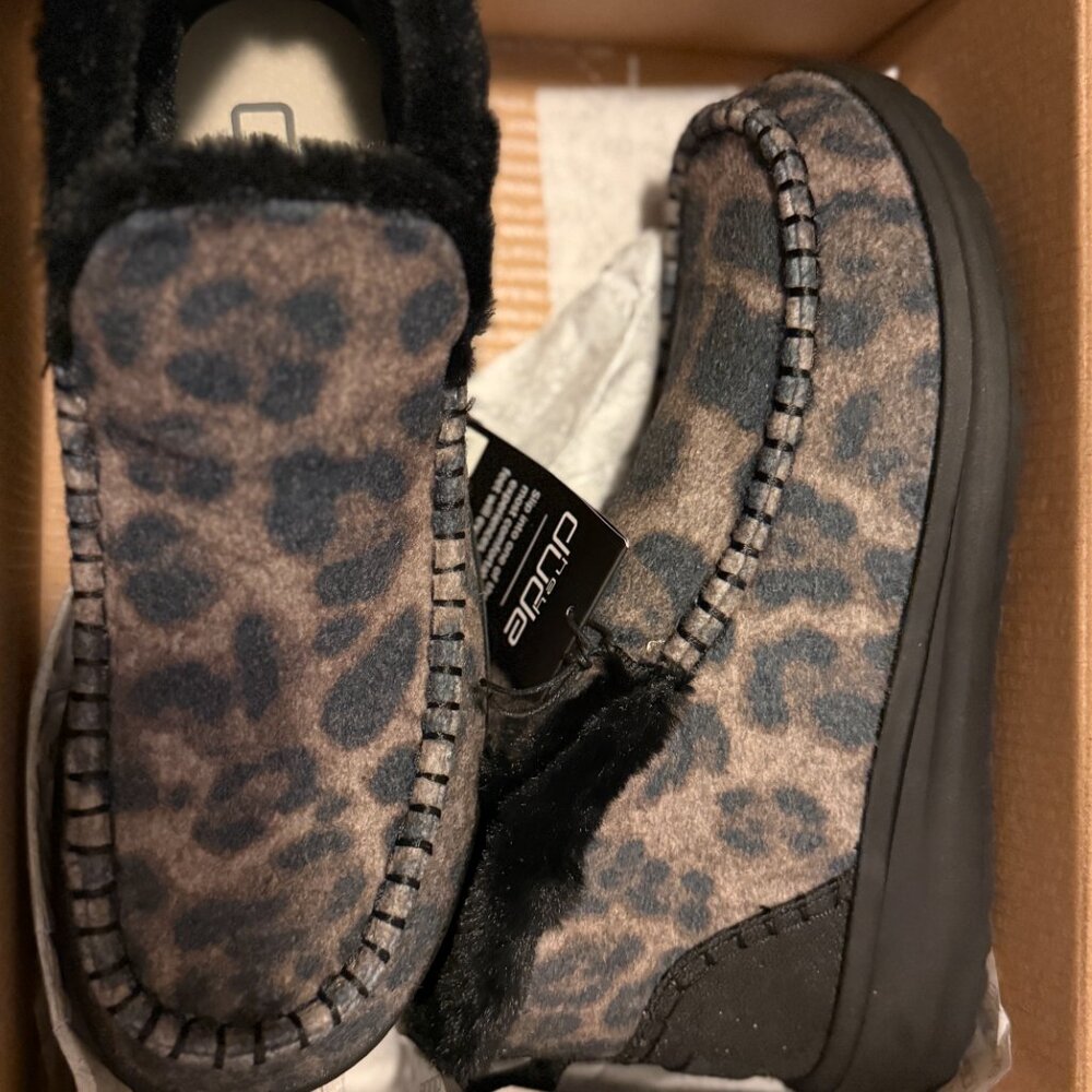 Hey Dude Denny shoes in Leo Nut